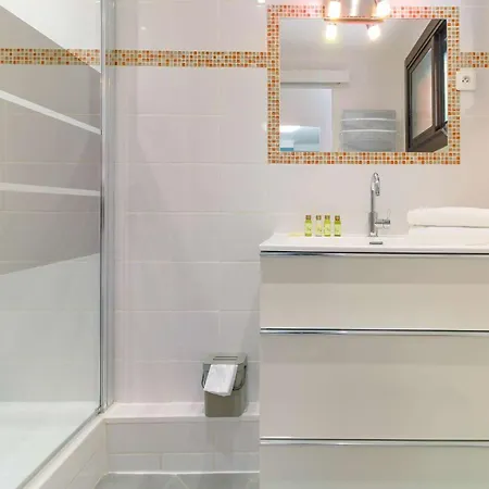 Select'Sohome - Appartement Pour 4 Personnes Avec Vue Mer A Saint-Clair ! - Zadig Le Lavandou Esterno foto